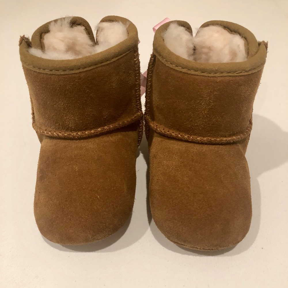 Infant UGG Jessie Bow 2
